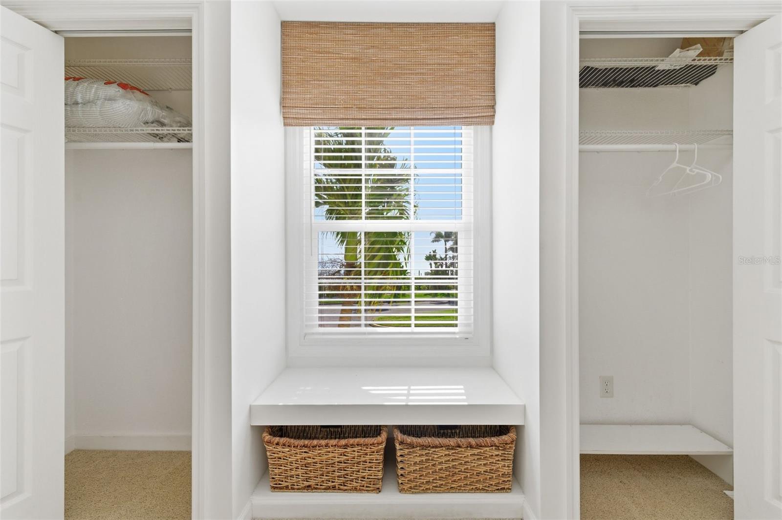 Image 6 of 50 For 5005 Coquina Key Drive Se E