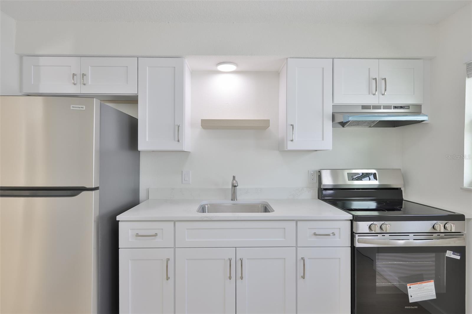 Image 11 of 45 For 722-724 1st Street