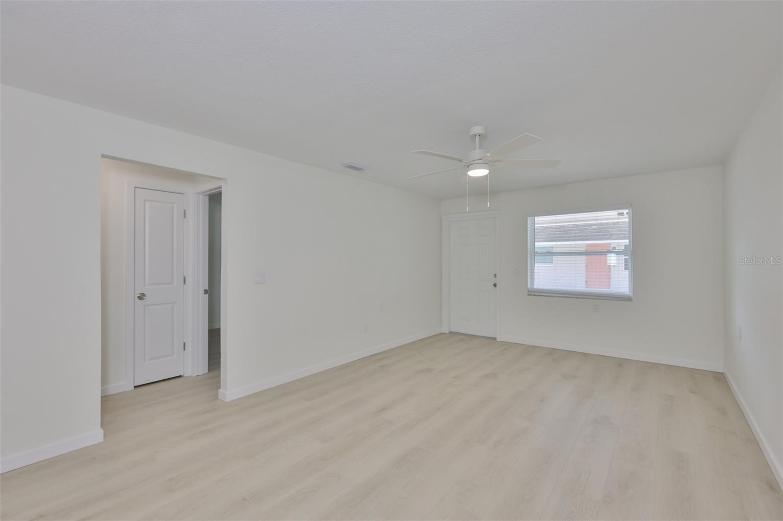 Image 15 of 45 For 722-724 1st Street