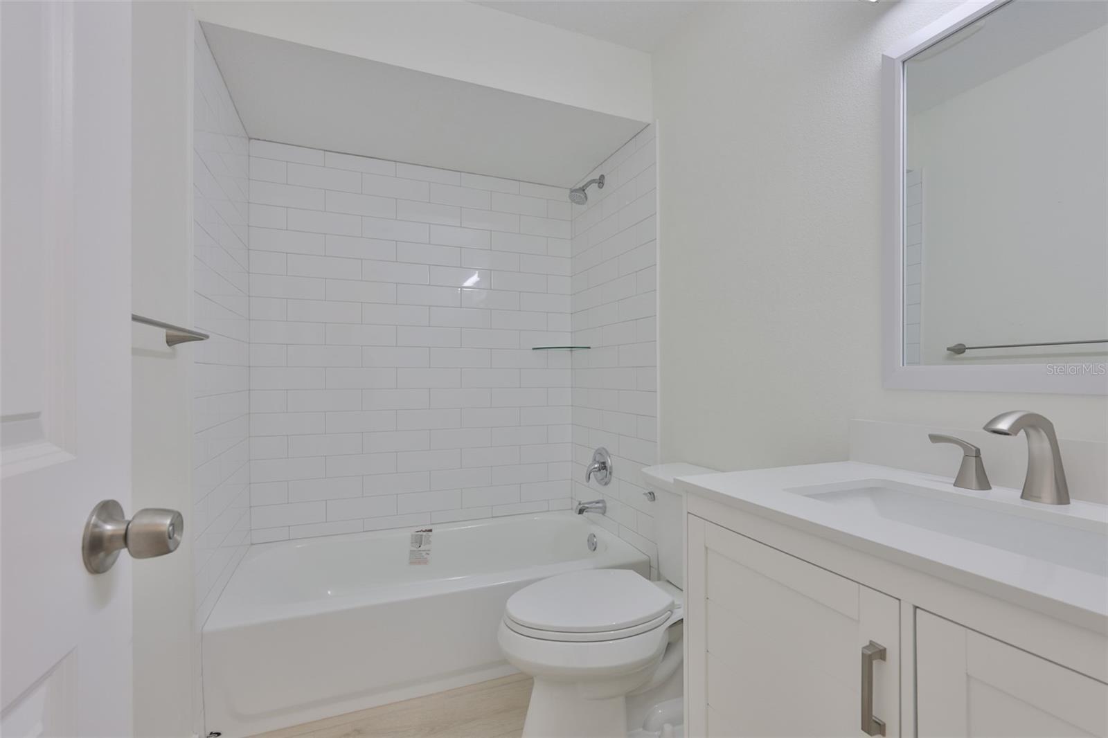 Image 18 of 45 For 722-724 1st Street