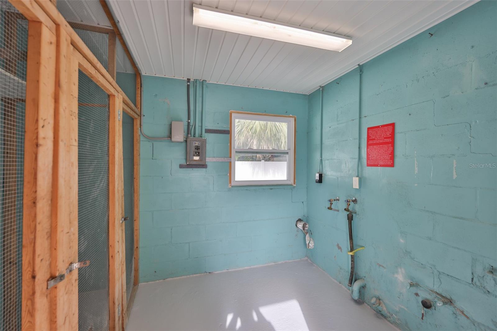 Image 28 of 45 For 722-724 1st Street