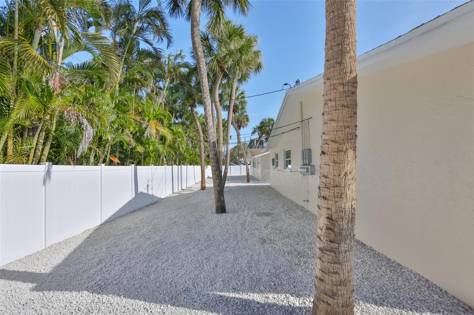 Image 31 of 45 For 722-724 1st Street