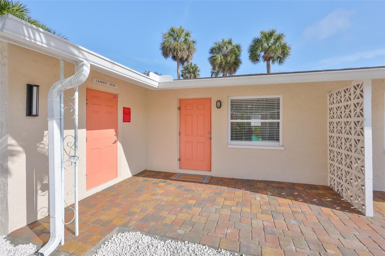 Image 37 of 45 For 722-724 1st Street