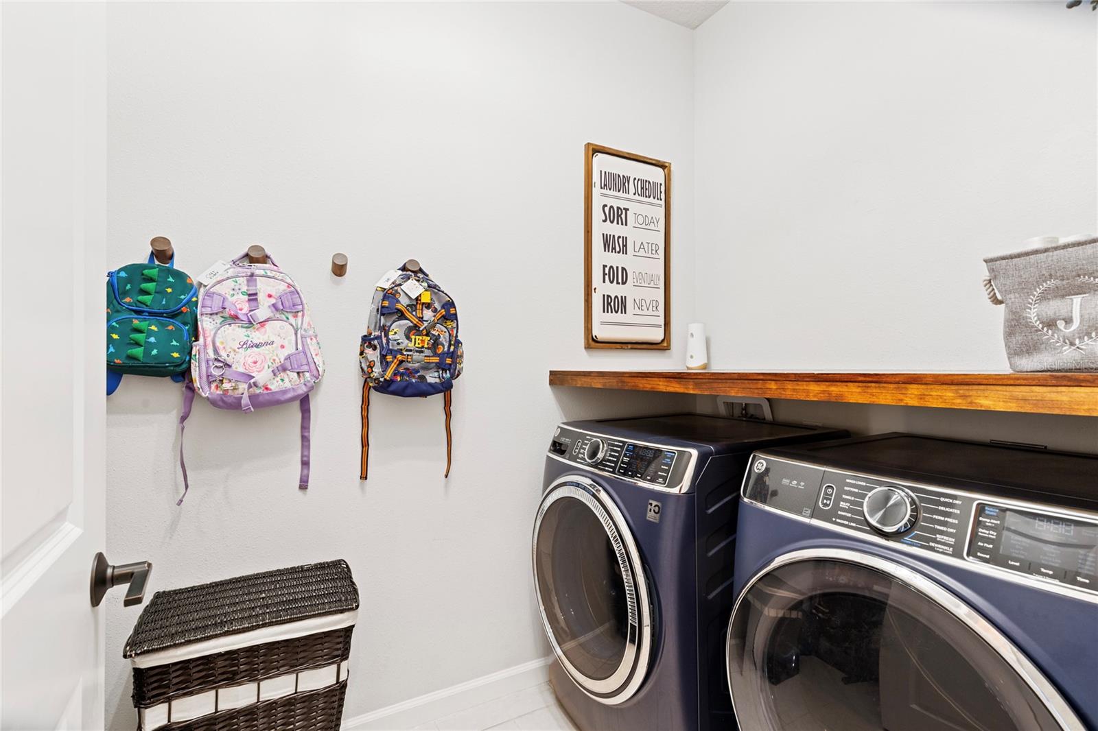 Image 27 of 35 For 2456 Arbor Wind Drive