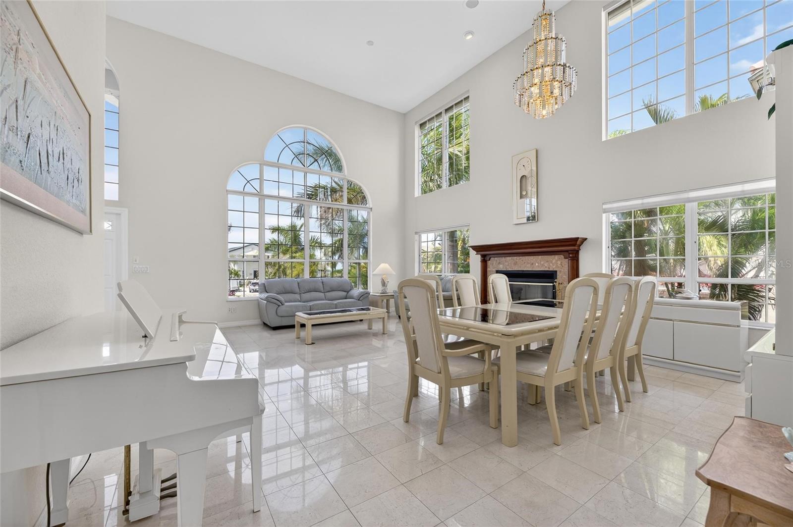 Image 10 of 100 For 6107 Marbella Boulevard