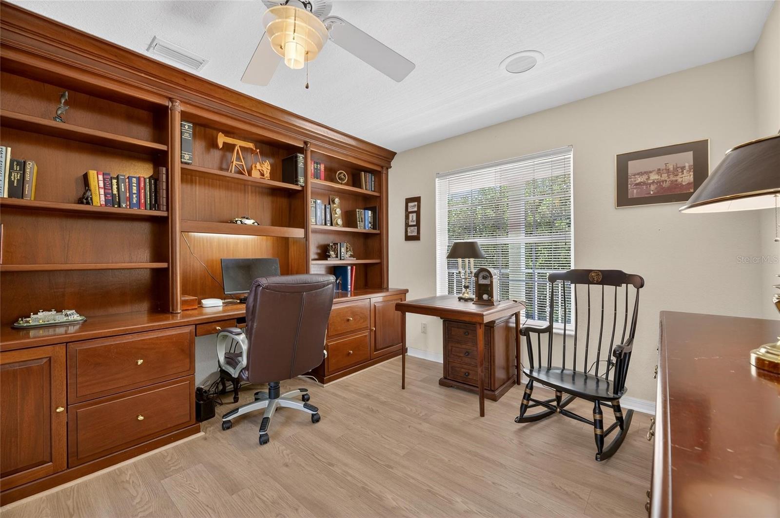 Image 16 of 100 For 6107 Marbella Boulevard