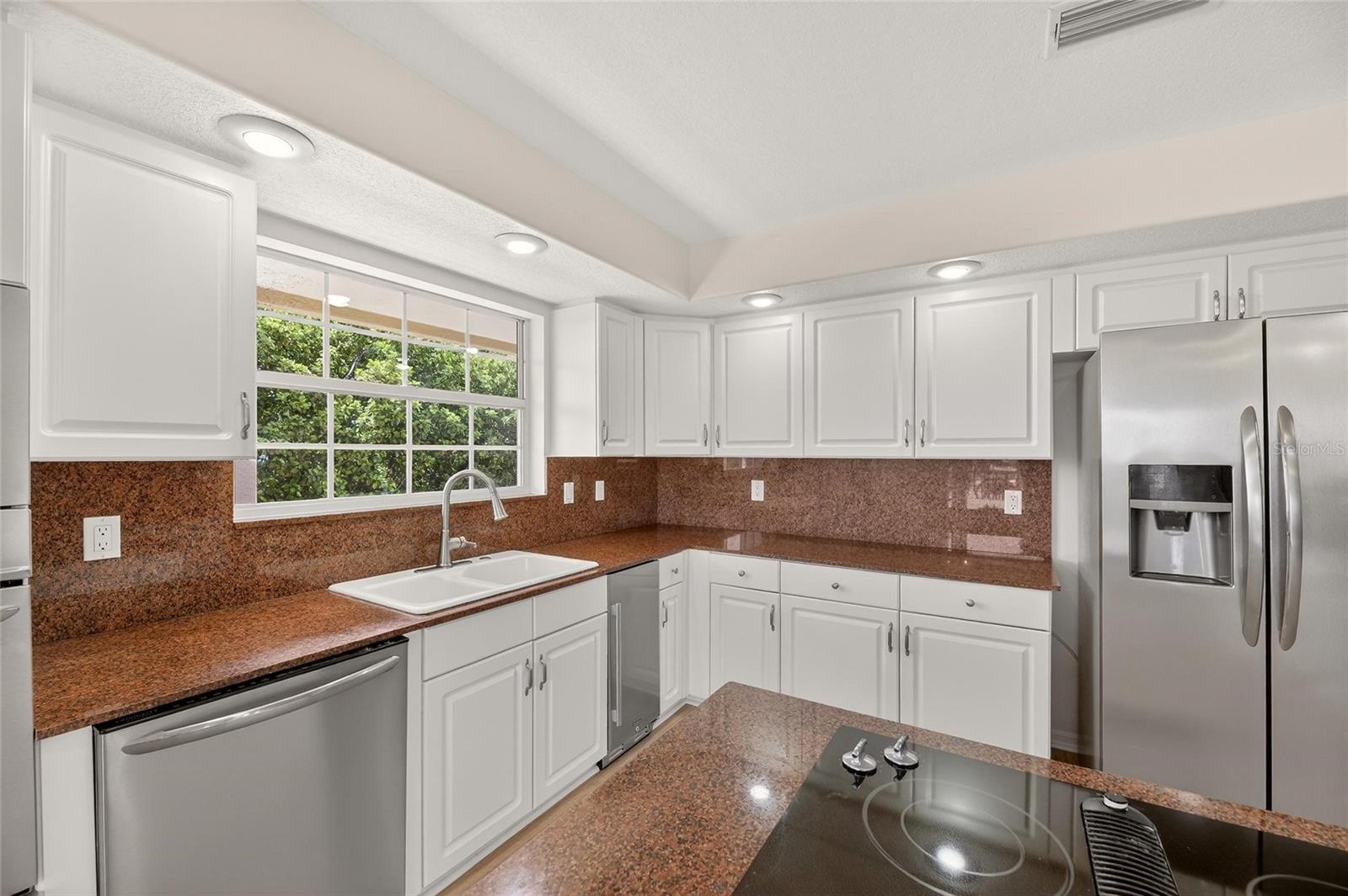 Image 21 of 100 For 6107 Marbella Boulevard