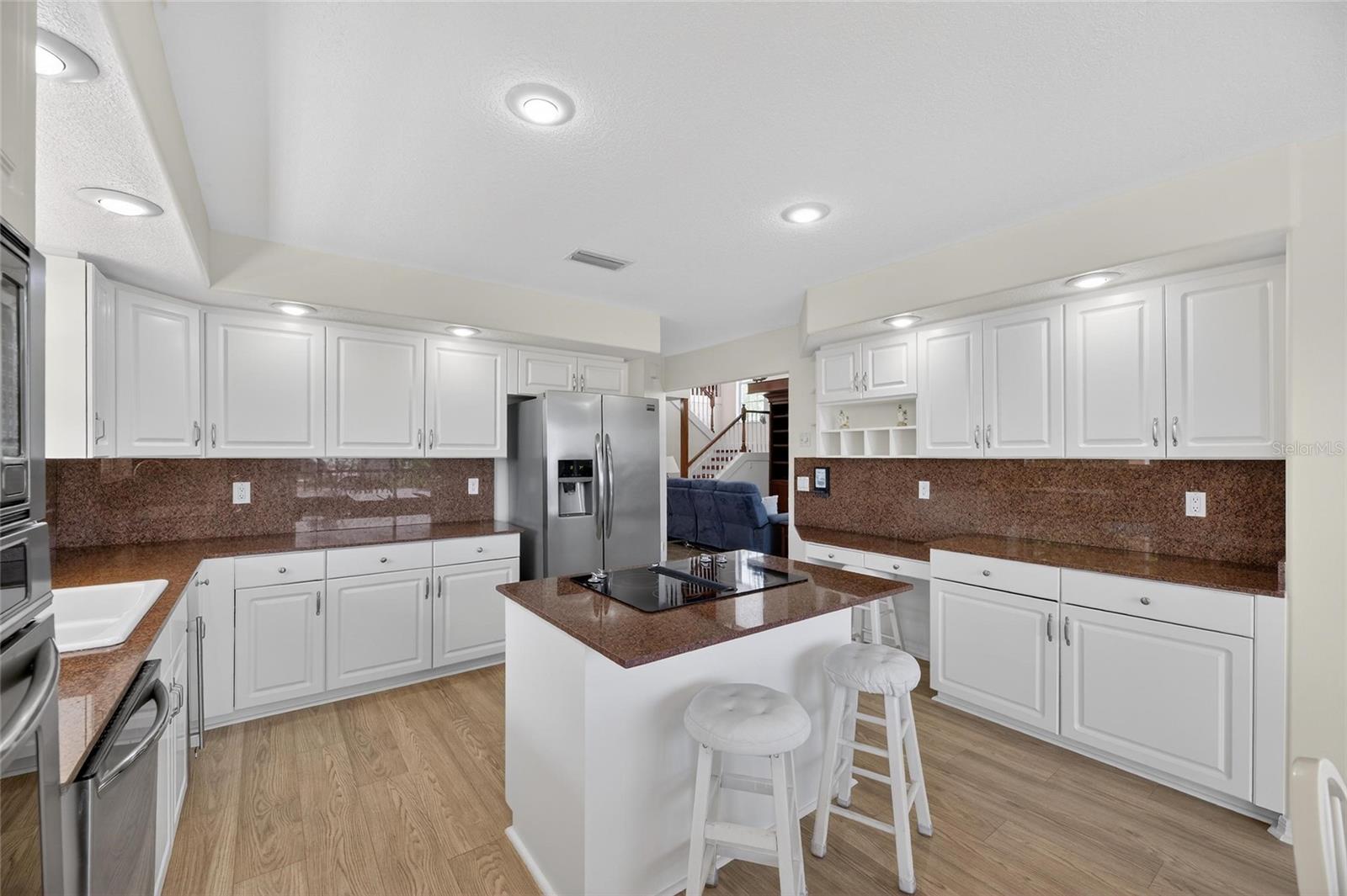 Image 22 of 100 For 6107 Marbella Boulevard