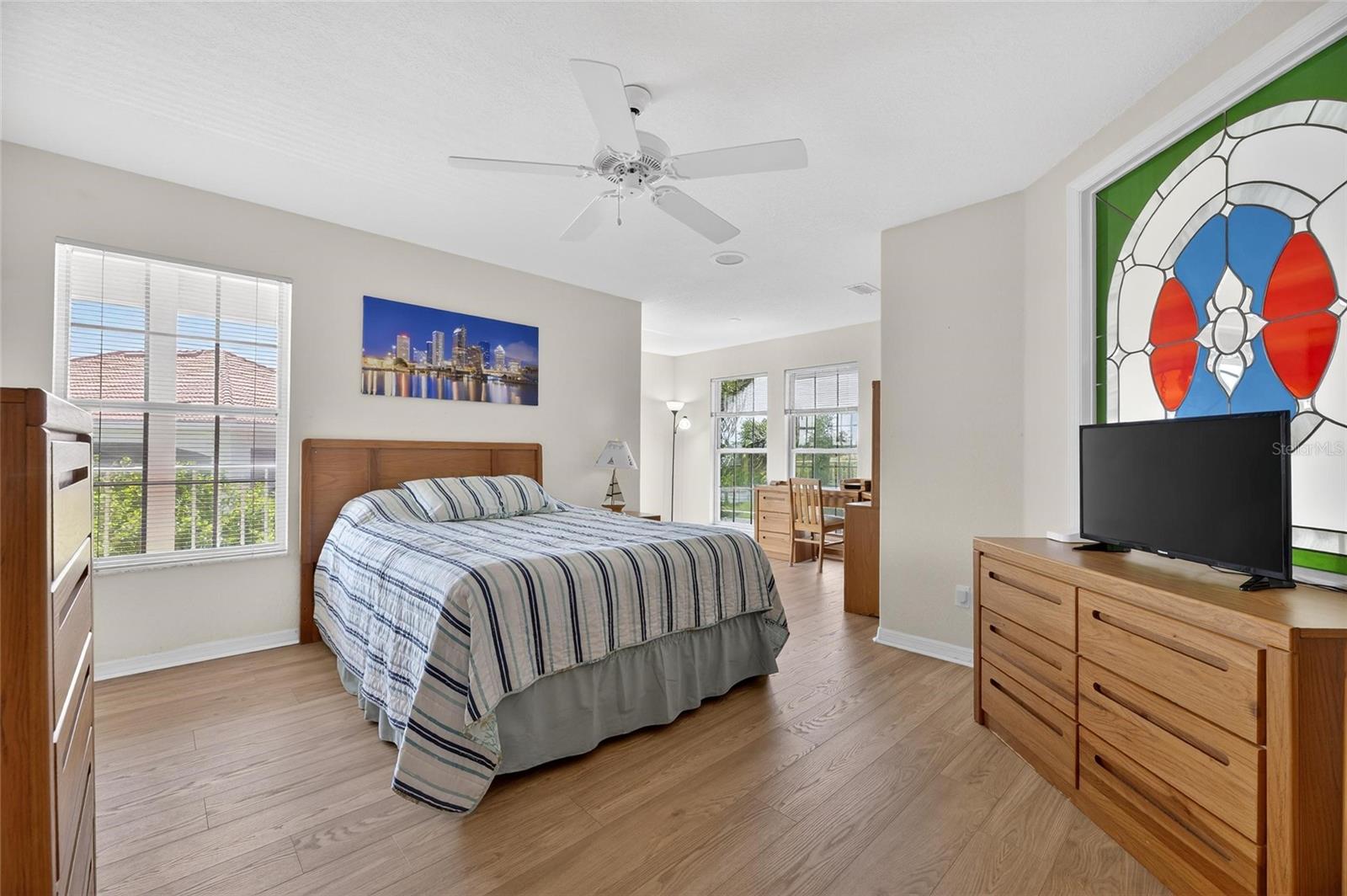 Image 46 of 100 For 6107 Marbella Boulevard