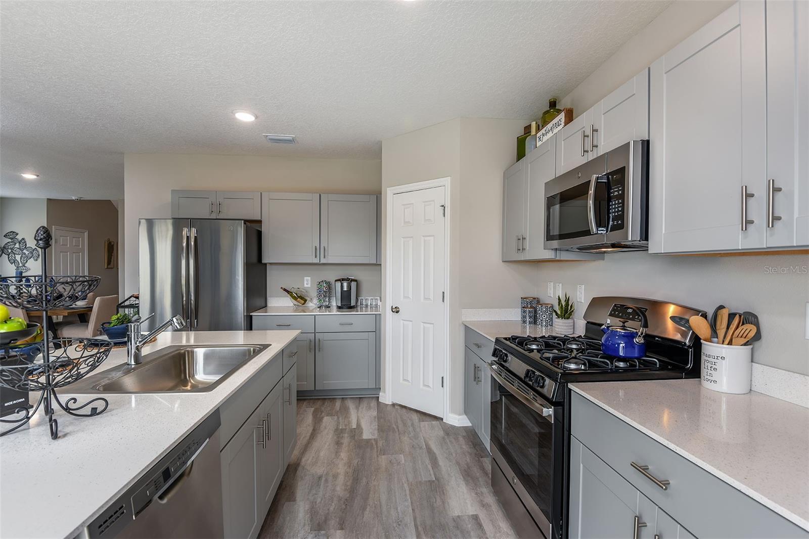 Image 6 of 21 For 15224 Maude Landing Loop