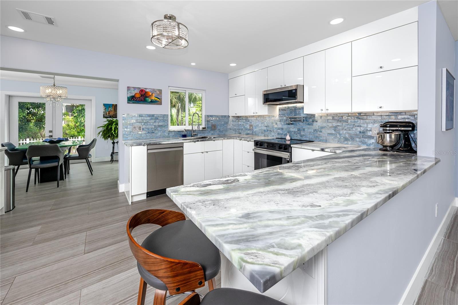 Image 14 of 45 For 2597 Crescent Drive