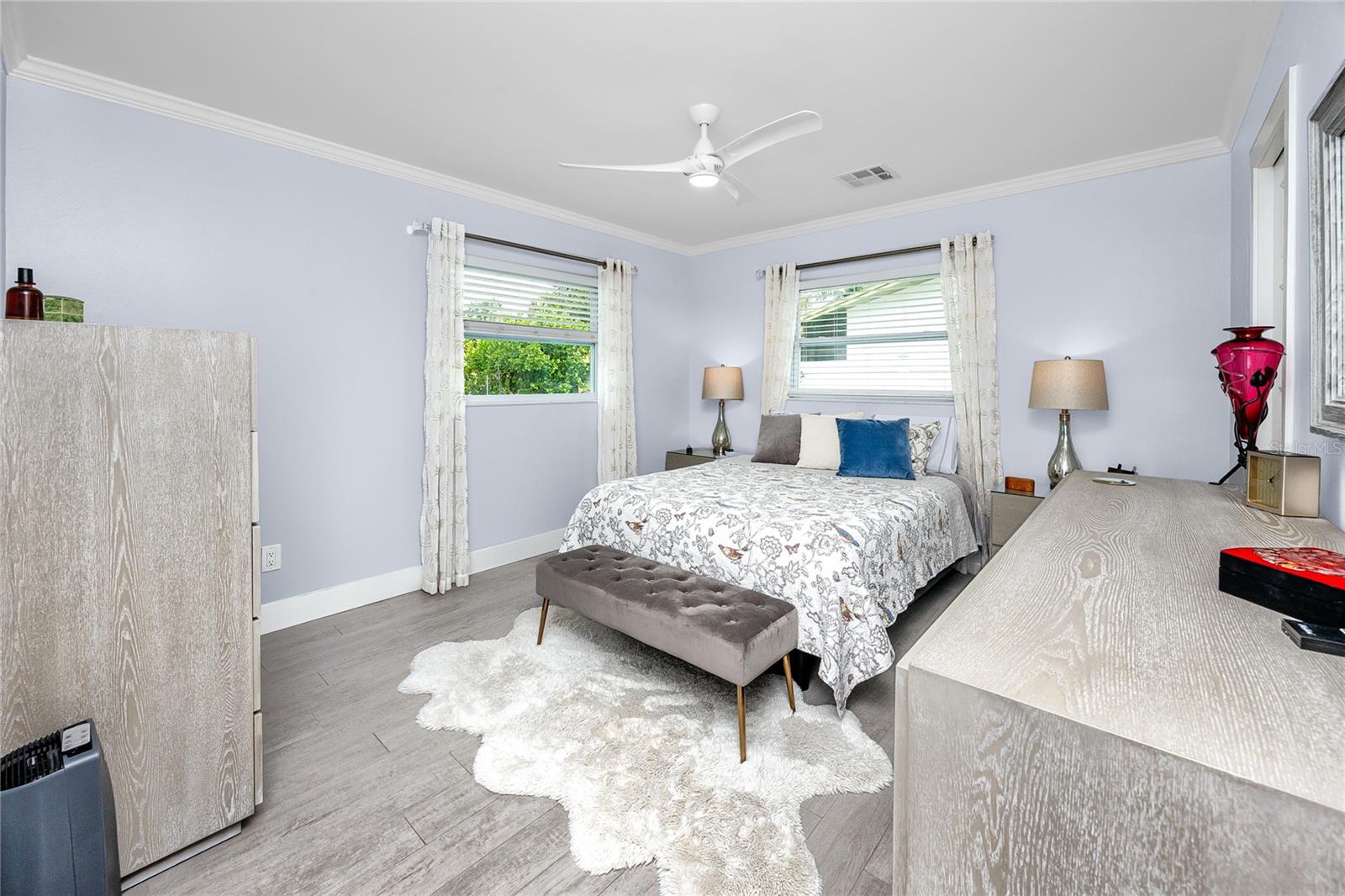 Image 20 of 45 For 2597 Crescent Drive