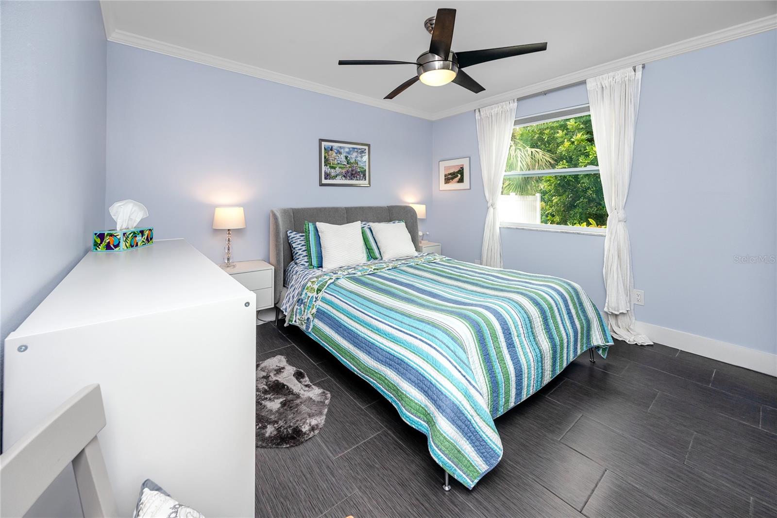 Image 23 of 45 For 2597 Crescent Drive