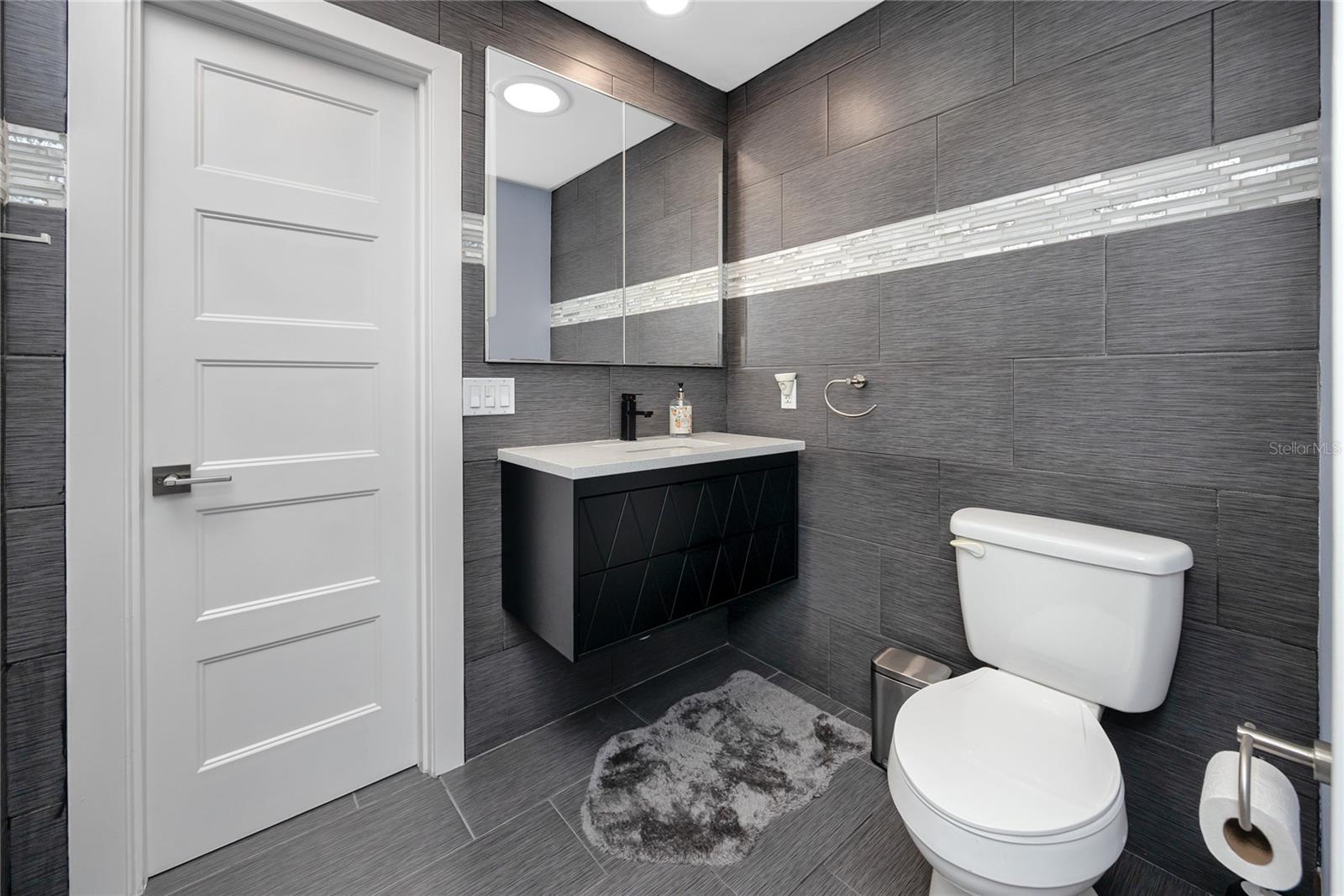 Image 25 of 45 For 2597 Crescent Drive