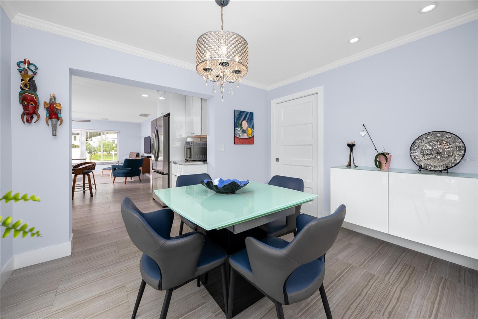 Image 28 of 45 For 2597 Crescent Drive