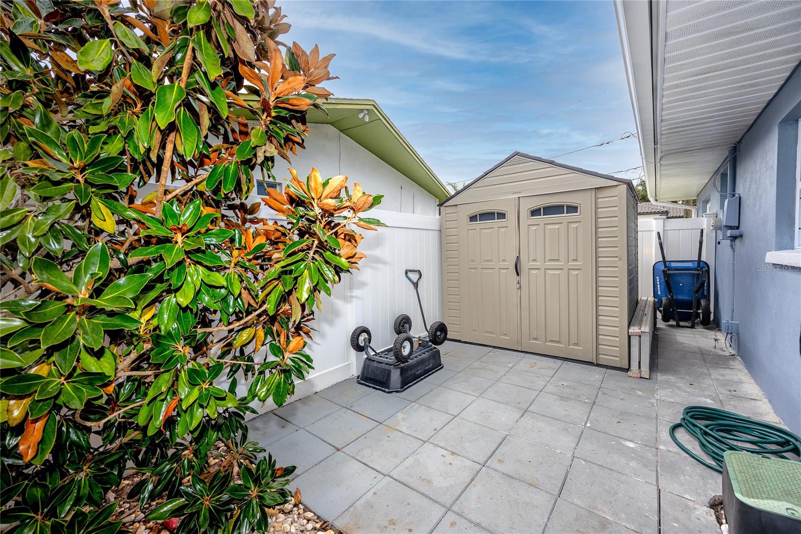 Image 30 of 45 For 2597 Crescent Drive