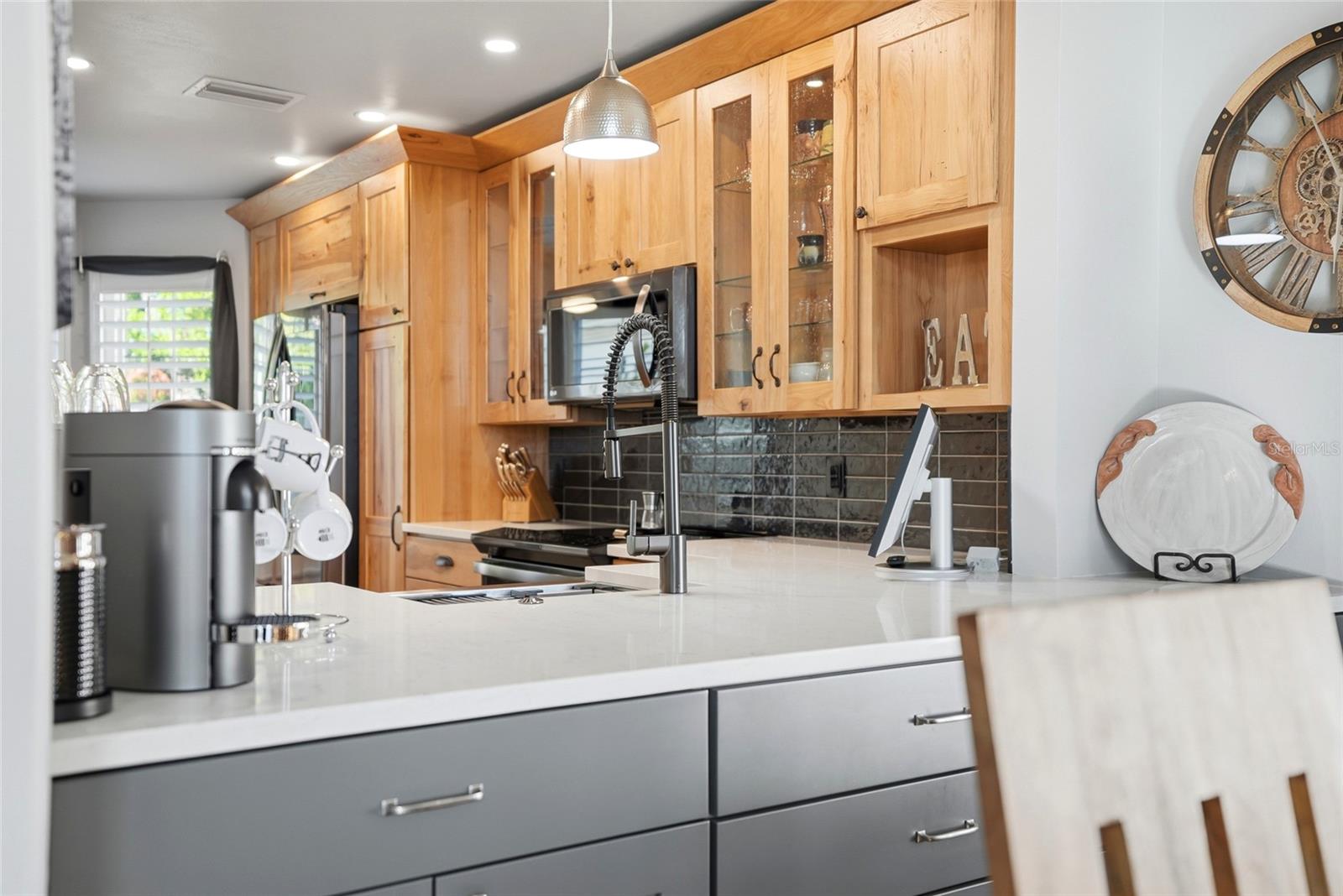 Image 15 of 53 For 732 Lighthouse Drive