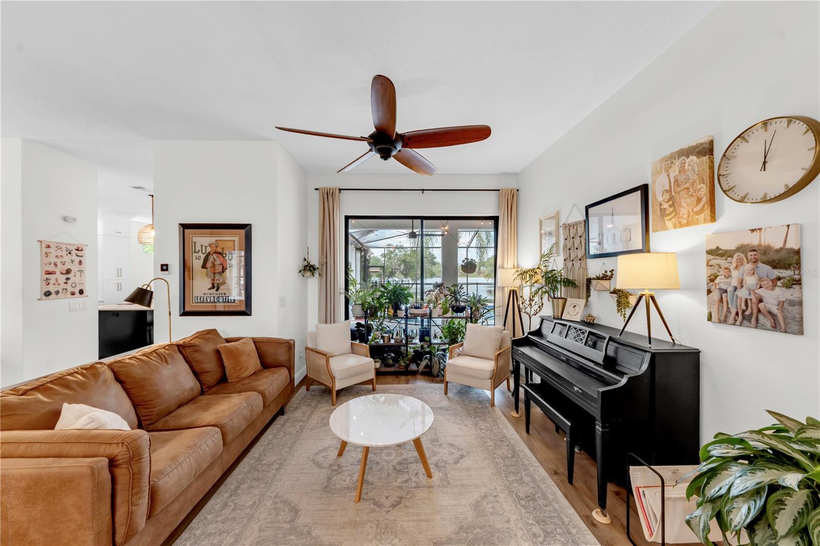 Image 15 of 71 For 3921 Roswell Place