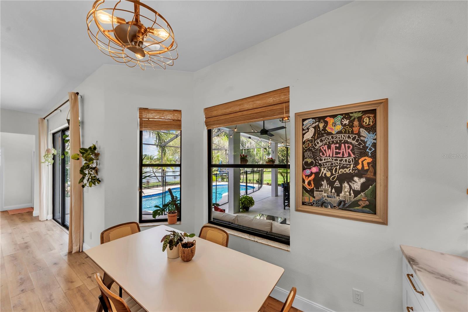 Image 18 of 71 For 3921 Roswell Place