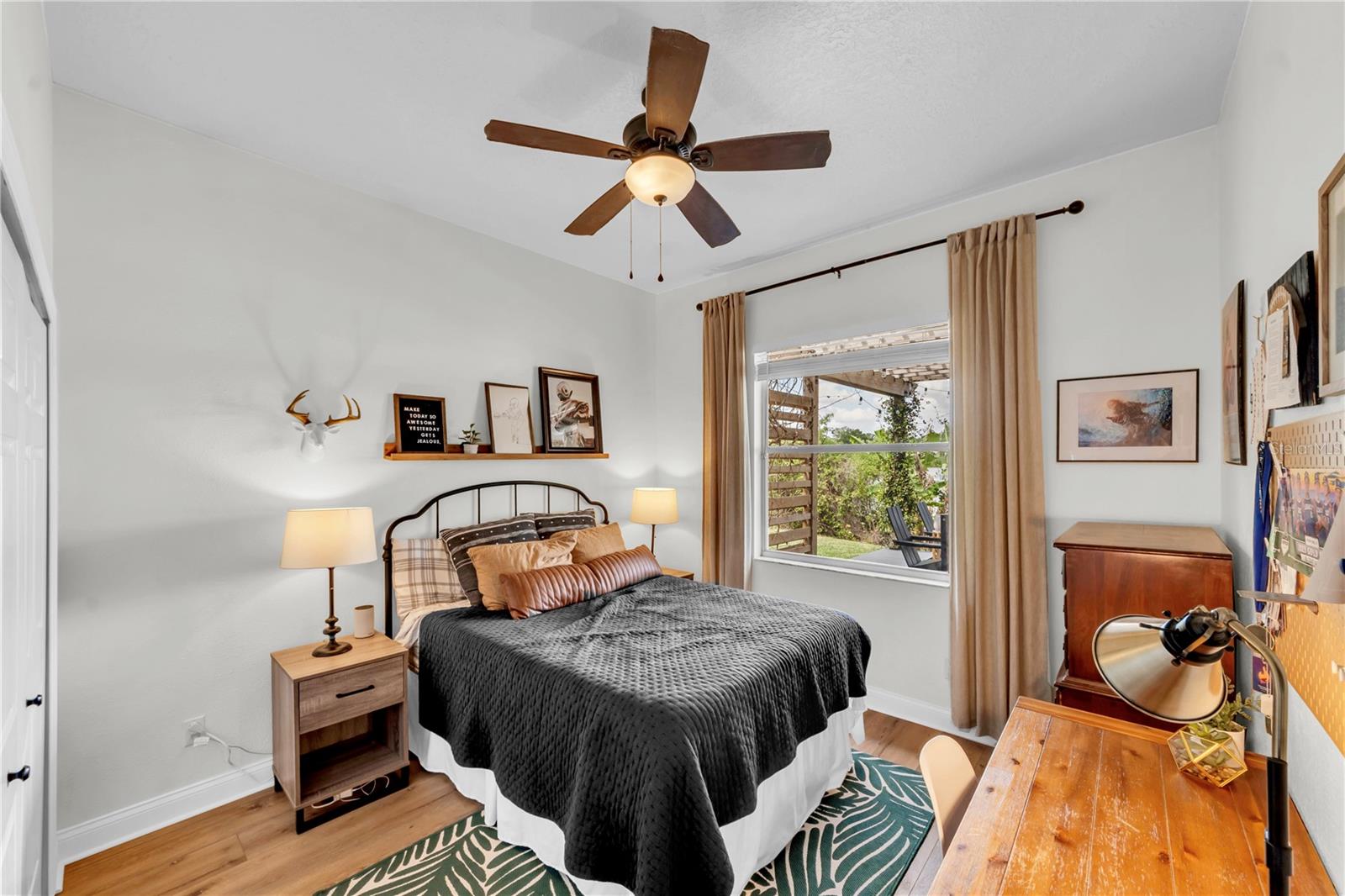 Image 30 of 71 For 3921 Roswell Place