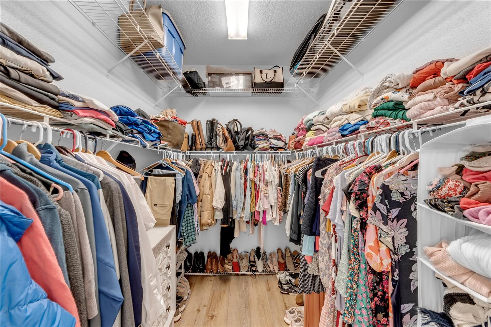 Image 42 of 71 For 3921 Roswell Place