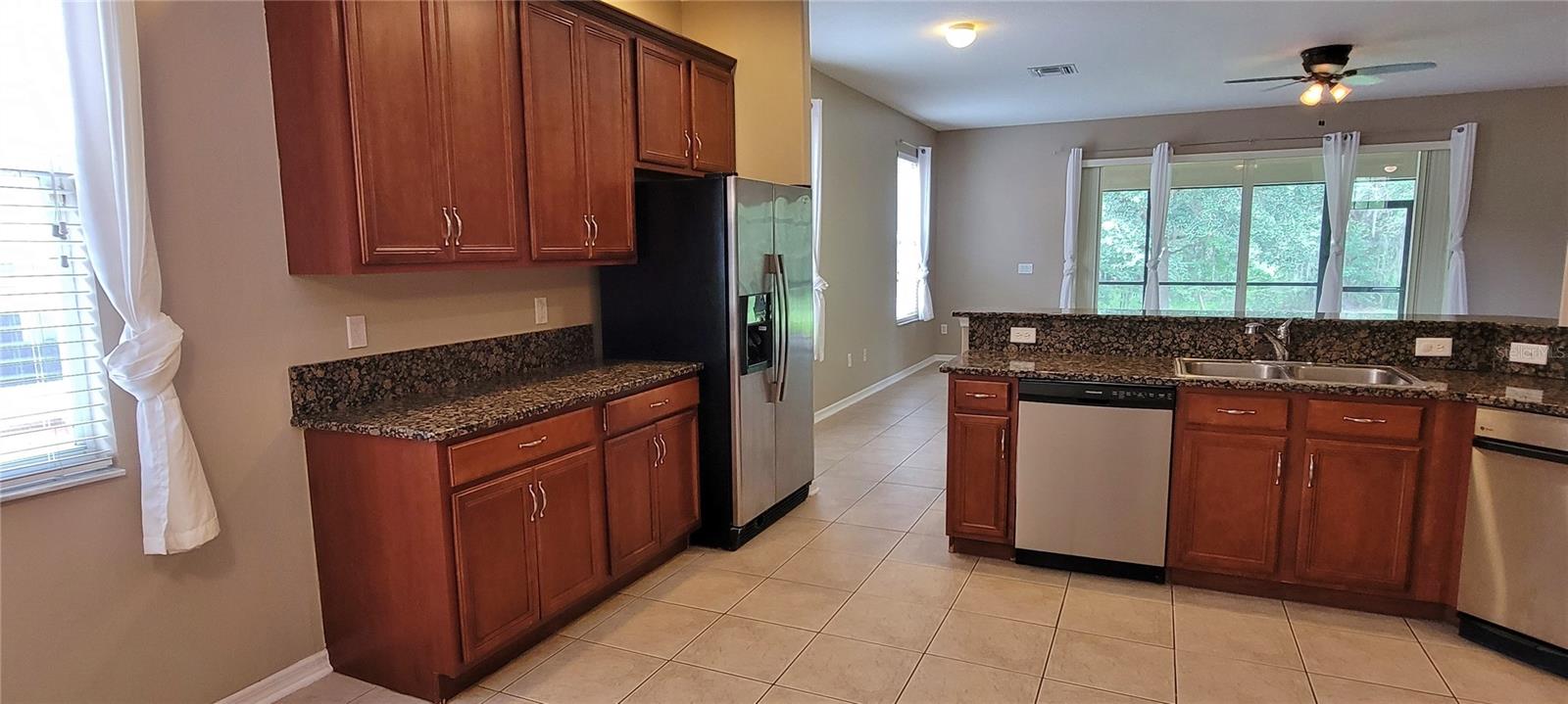 Image 14 of 37 For 18009 Maui Isle Drive