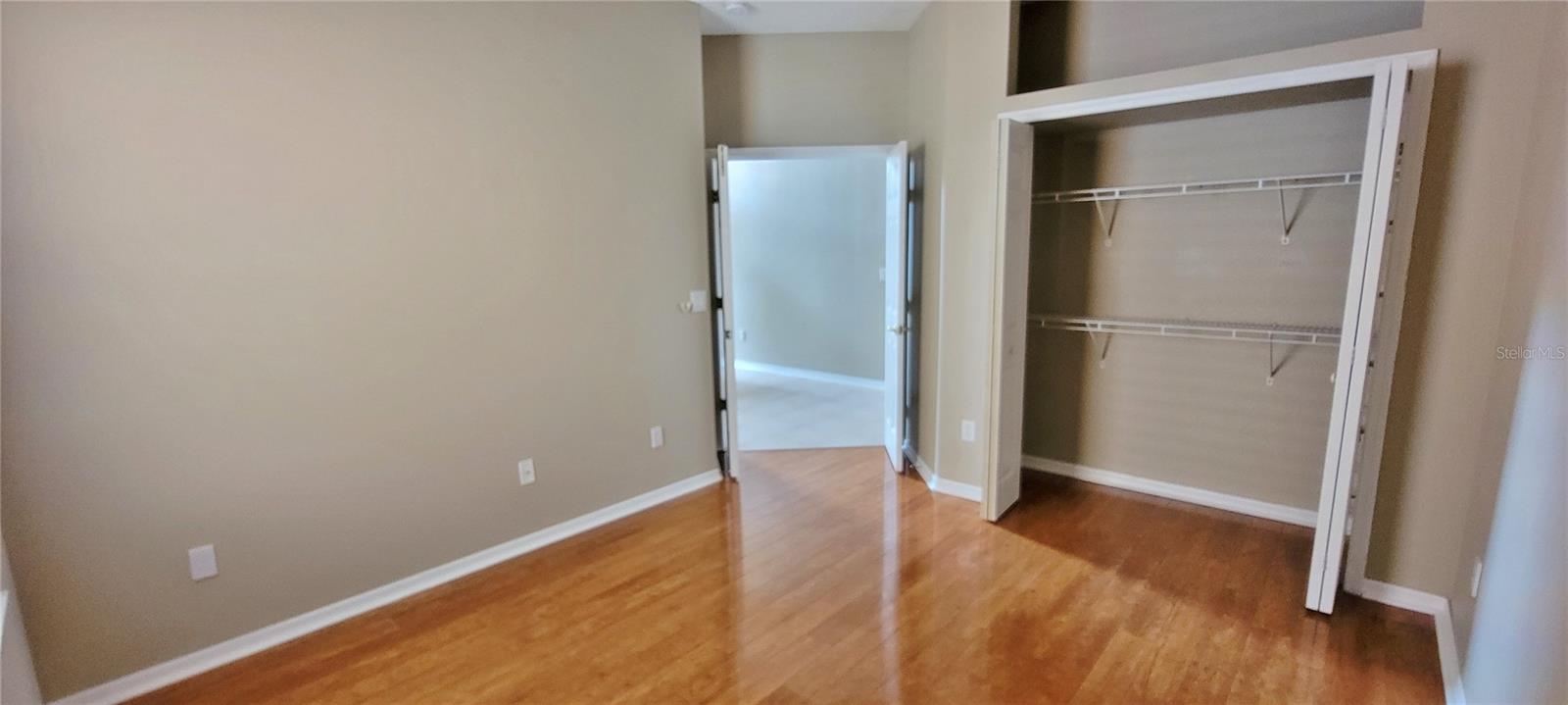 Image 28 of 37 For 18009 Maui Isle Drive