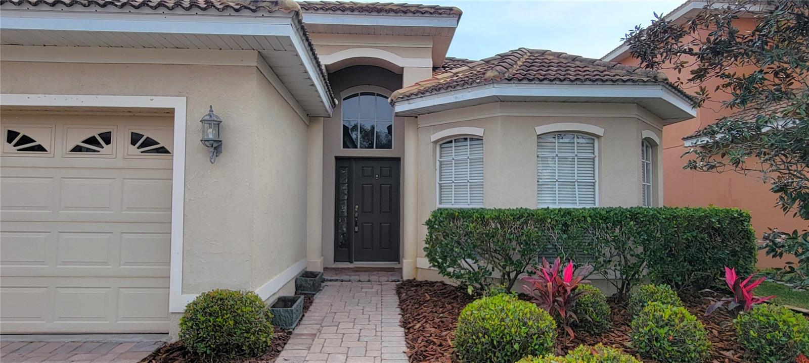 Image 5 of 37 For 18009 Maui Isle Drive