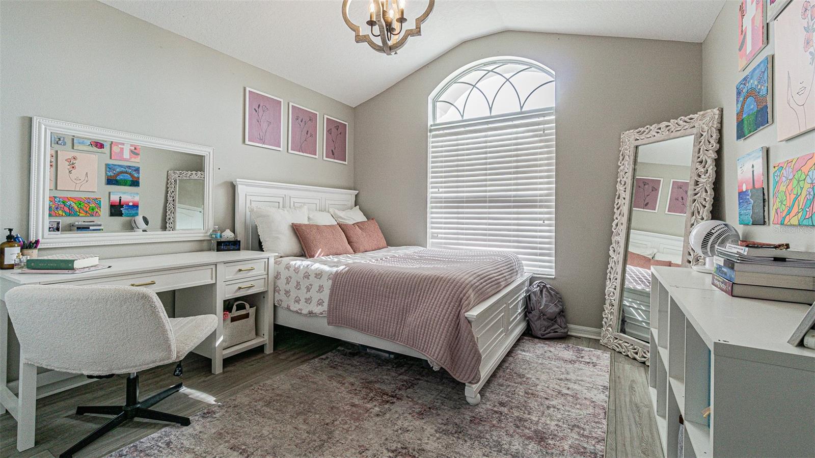 Listing photo id 18 for 1123 Bensbrooke Drive