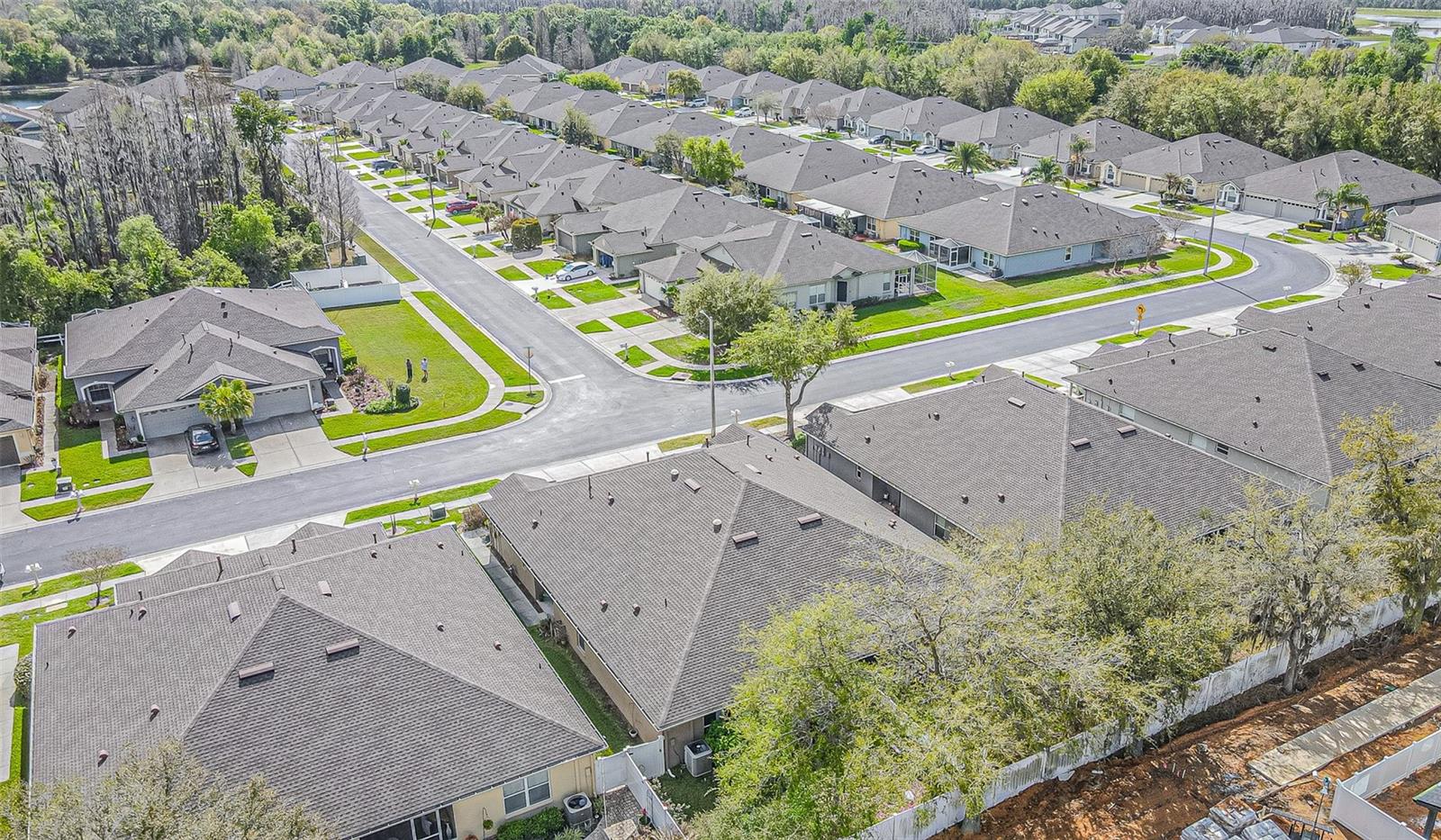 Listing photo id 29 for 1123 Bensbrooke Drive