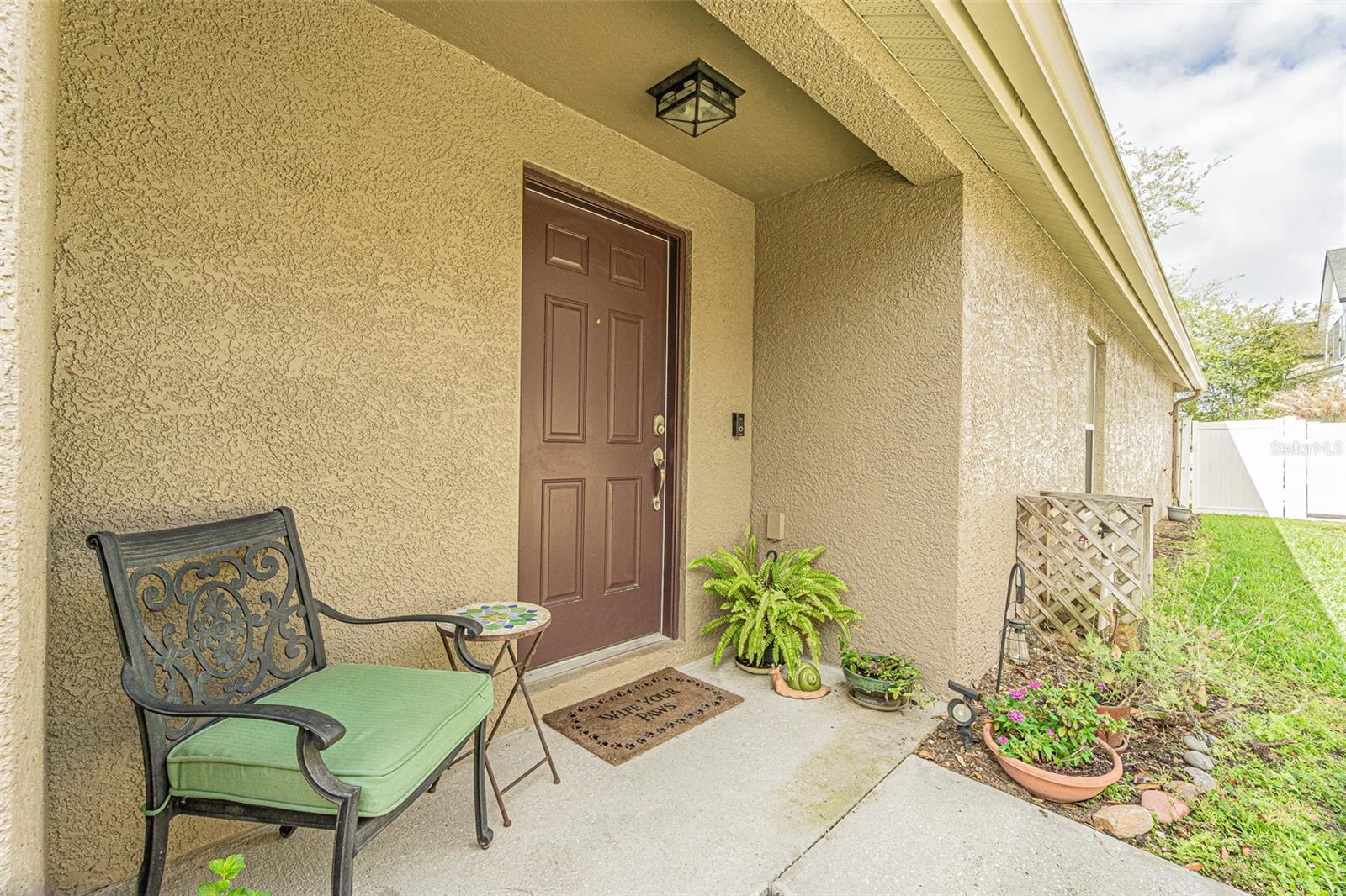 Listing photo id 4 for 1123 Bensbrooke Drive