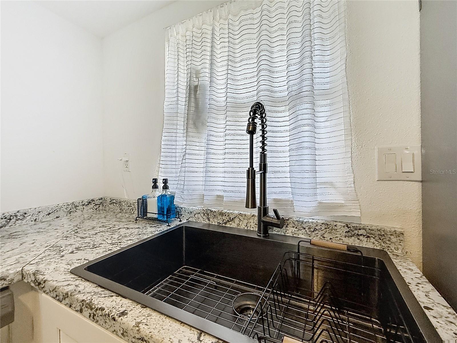 Image 10 of 25 For 1283 Osprey Point 172