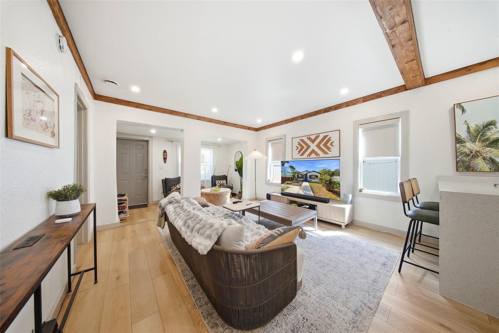 Image 18 of 26 For 3036 Emerson Avenue S