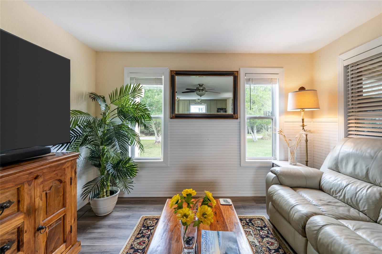 Image 14 of 62 For 5411 Japonica Avenue