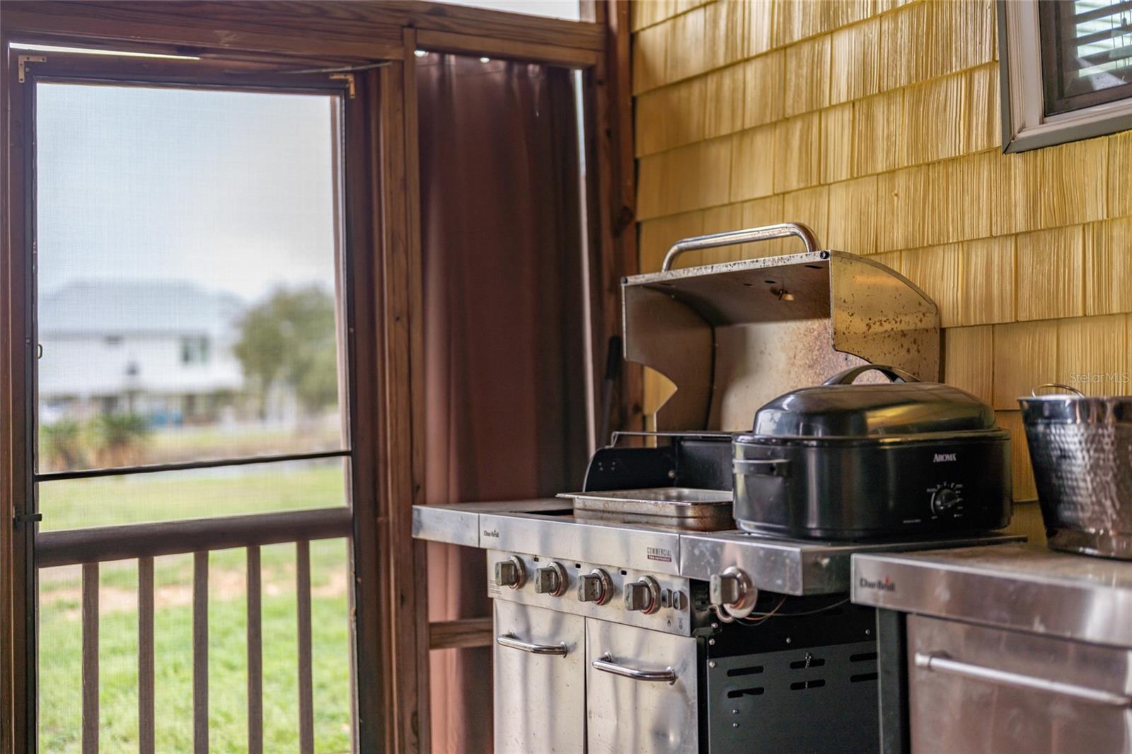 Image 25 of 62 For 5411 Japonica Avenue