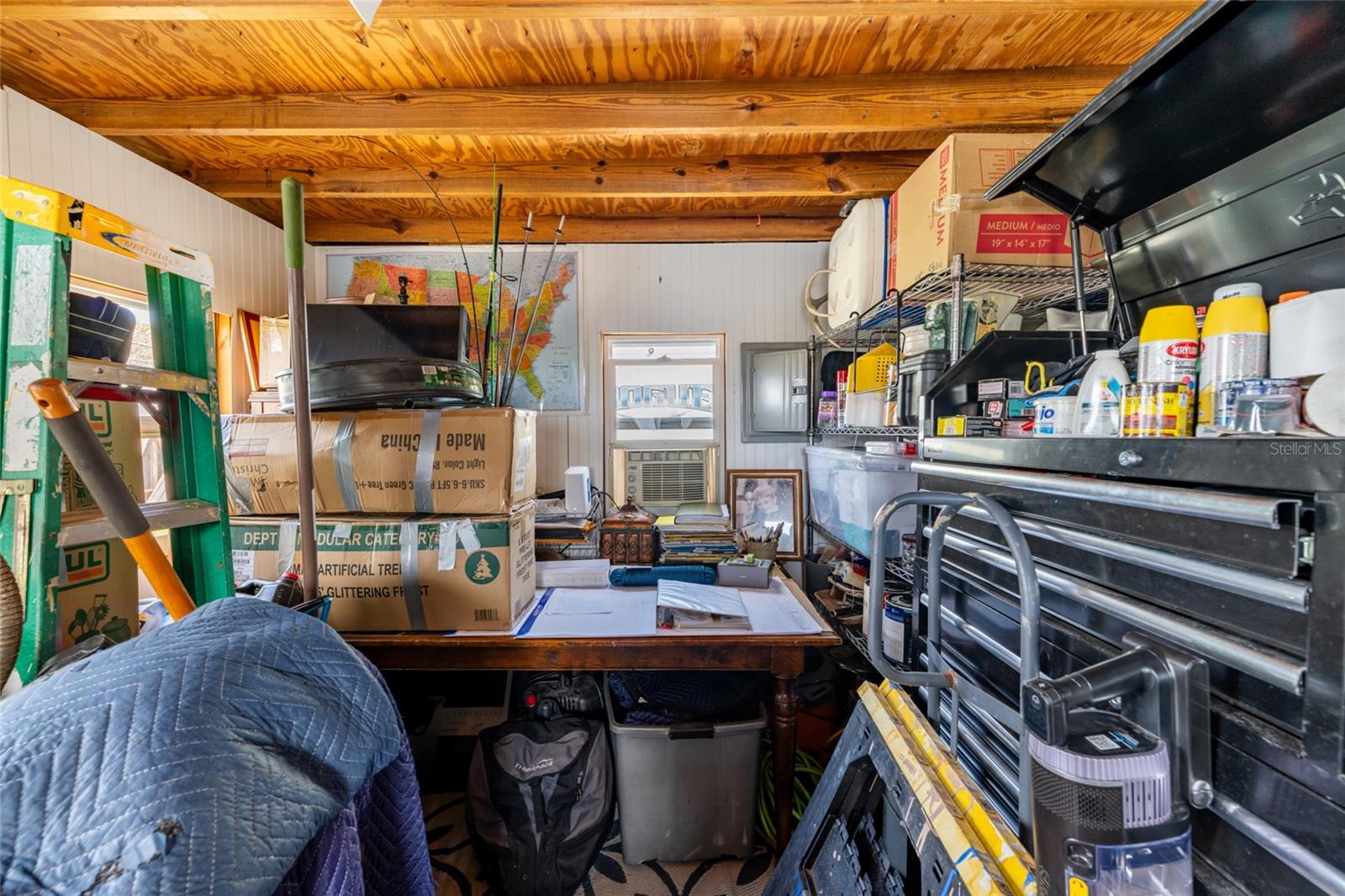 Image 38 of 62 For 5411 Japonica Avenue