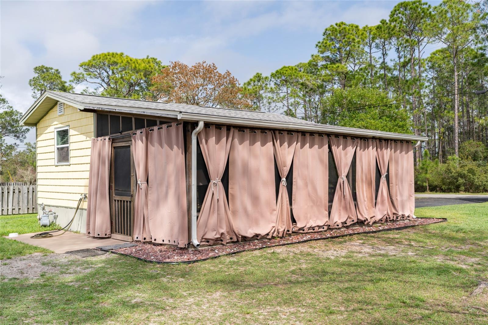 Image 44 of 62 For 5411 Japonica Avenue