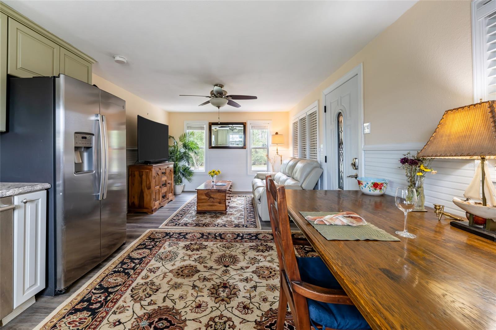 Image 9 of 62 For 5411 Japonica Avenue