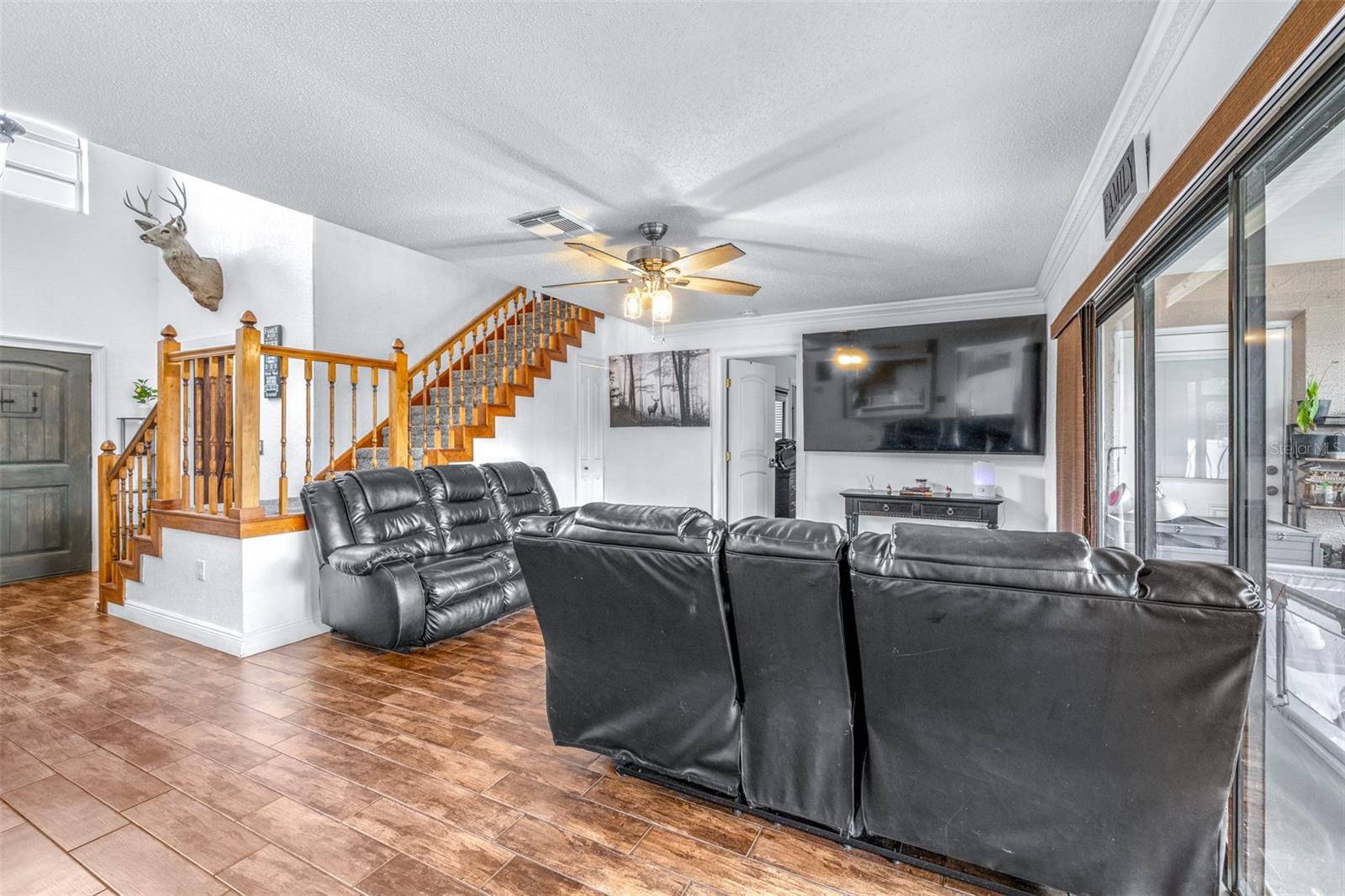 Image 10 of 48 For 1165 Port Court