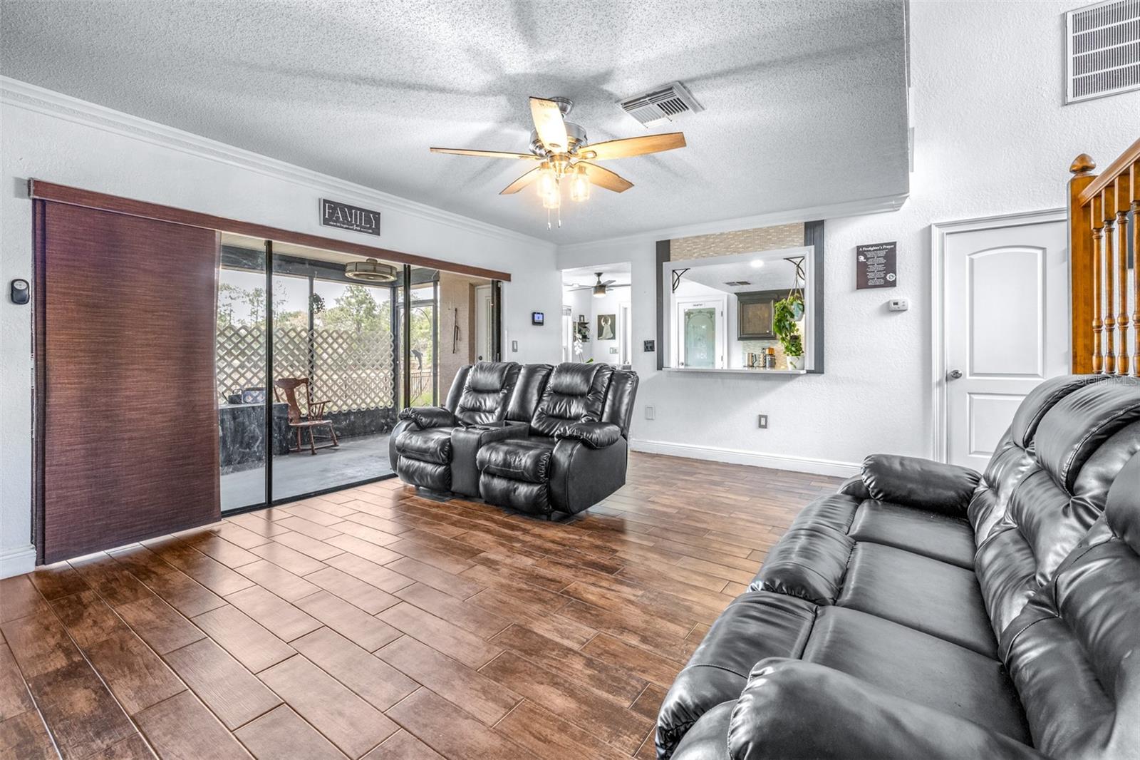 Image 12 of 48 For 1165 Port Court