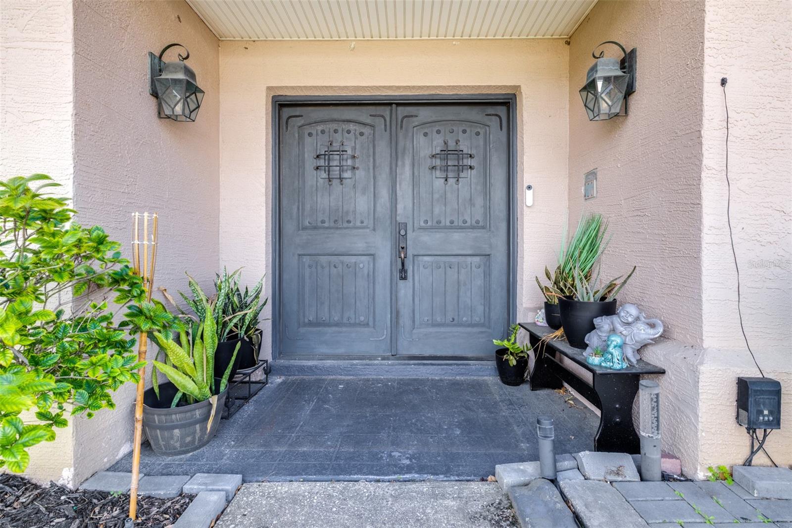 Image 4 of 48 For 1165 Port Court