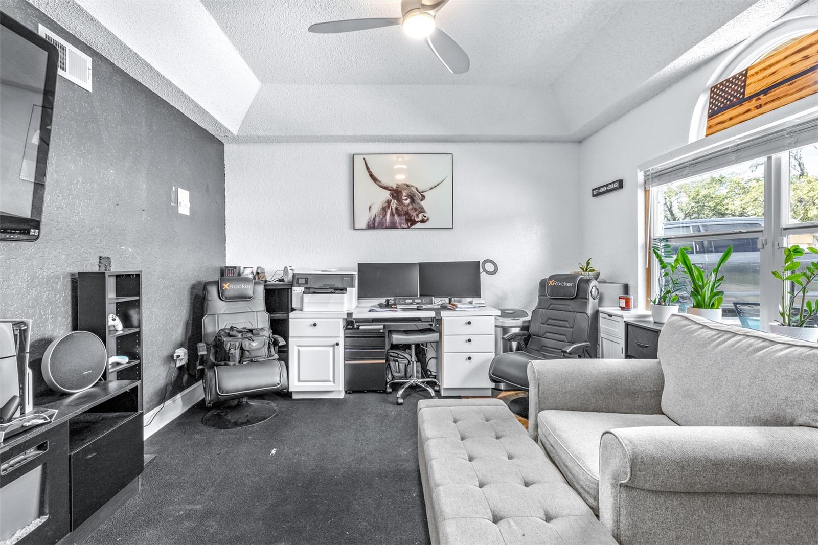 Image 9 of 48 For 1165 Port Court