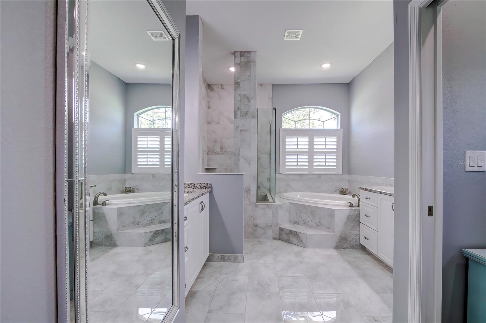 Image 16 of 56 For 10 Milbark Court