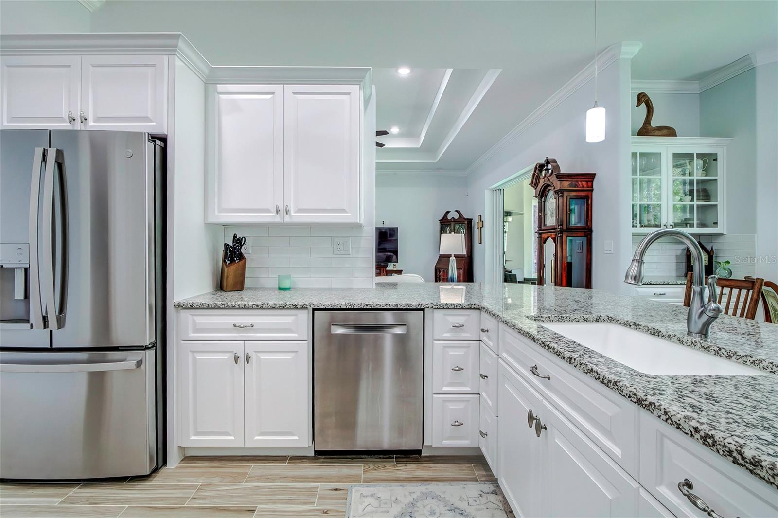 Image 26 of 56 For 10 Milbark Court