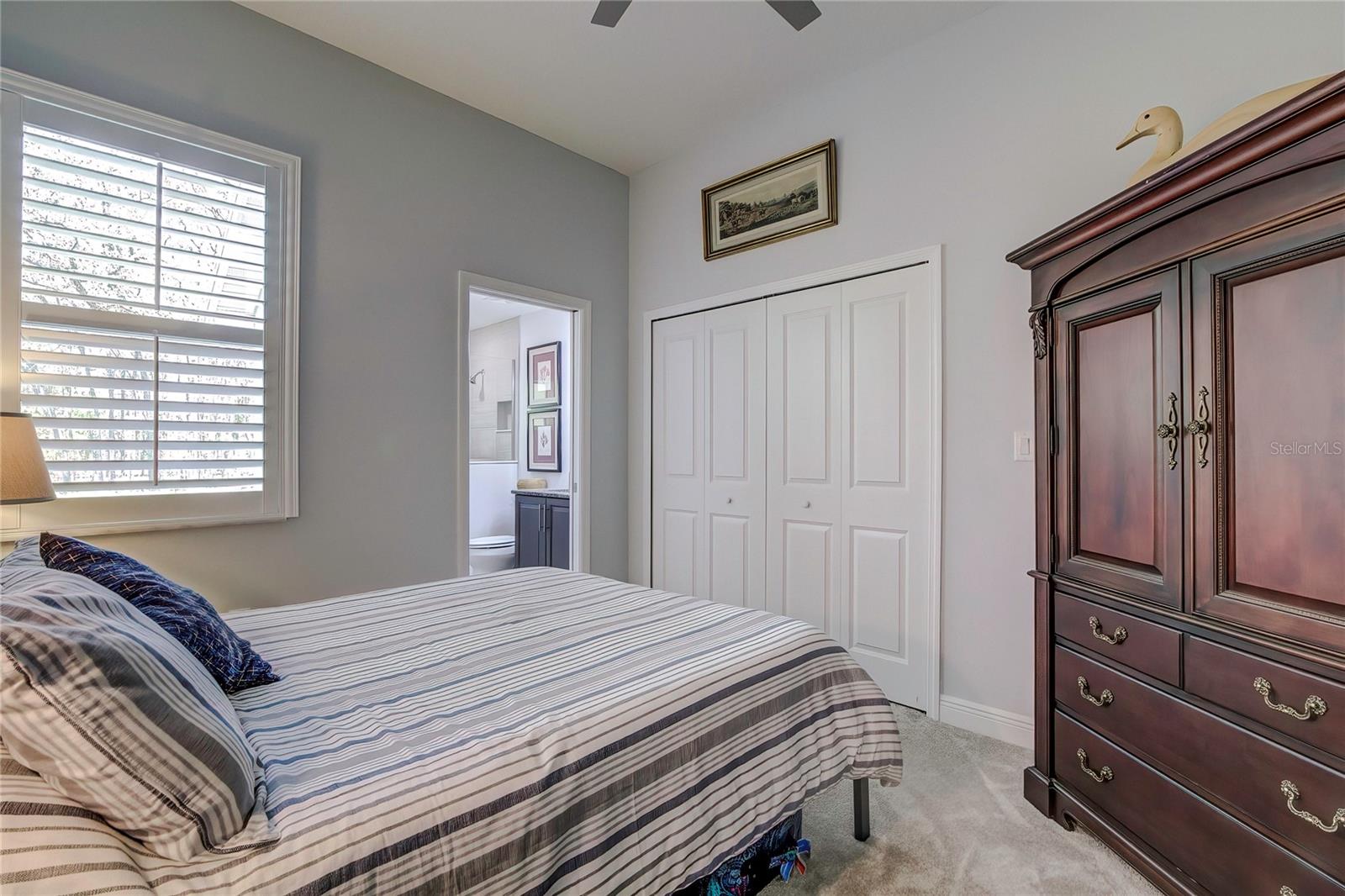 Image 36 of 56 For 10 Milbark Court