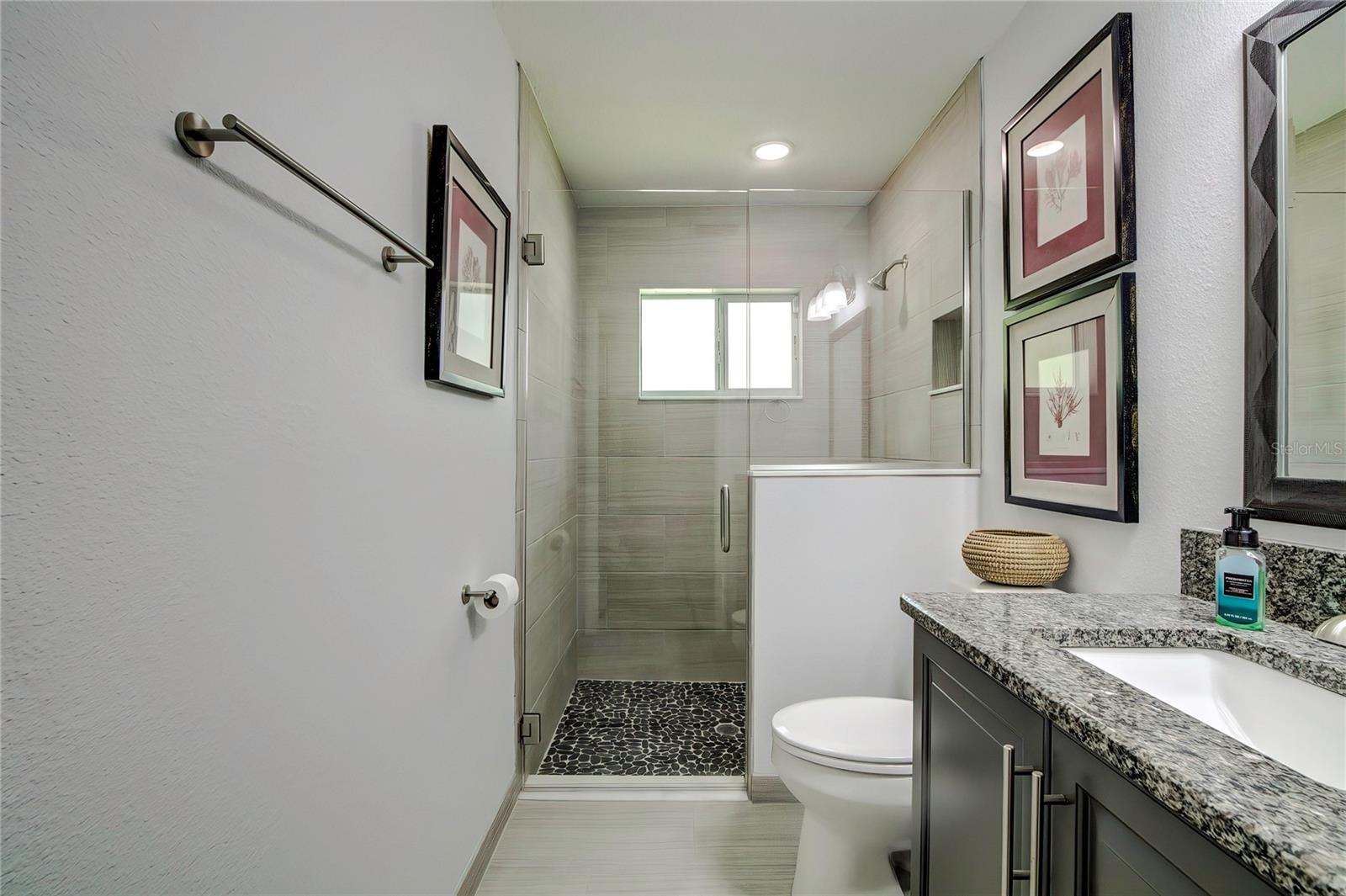 Image 38 of 56 For 10 Milbark Court