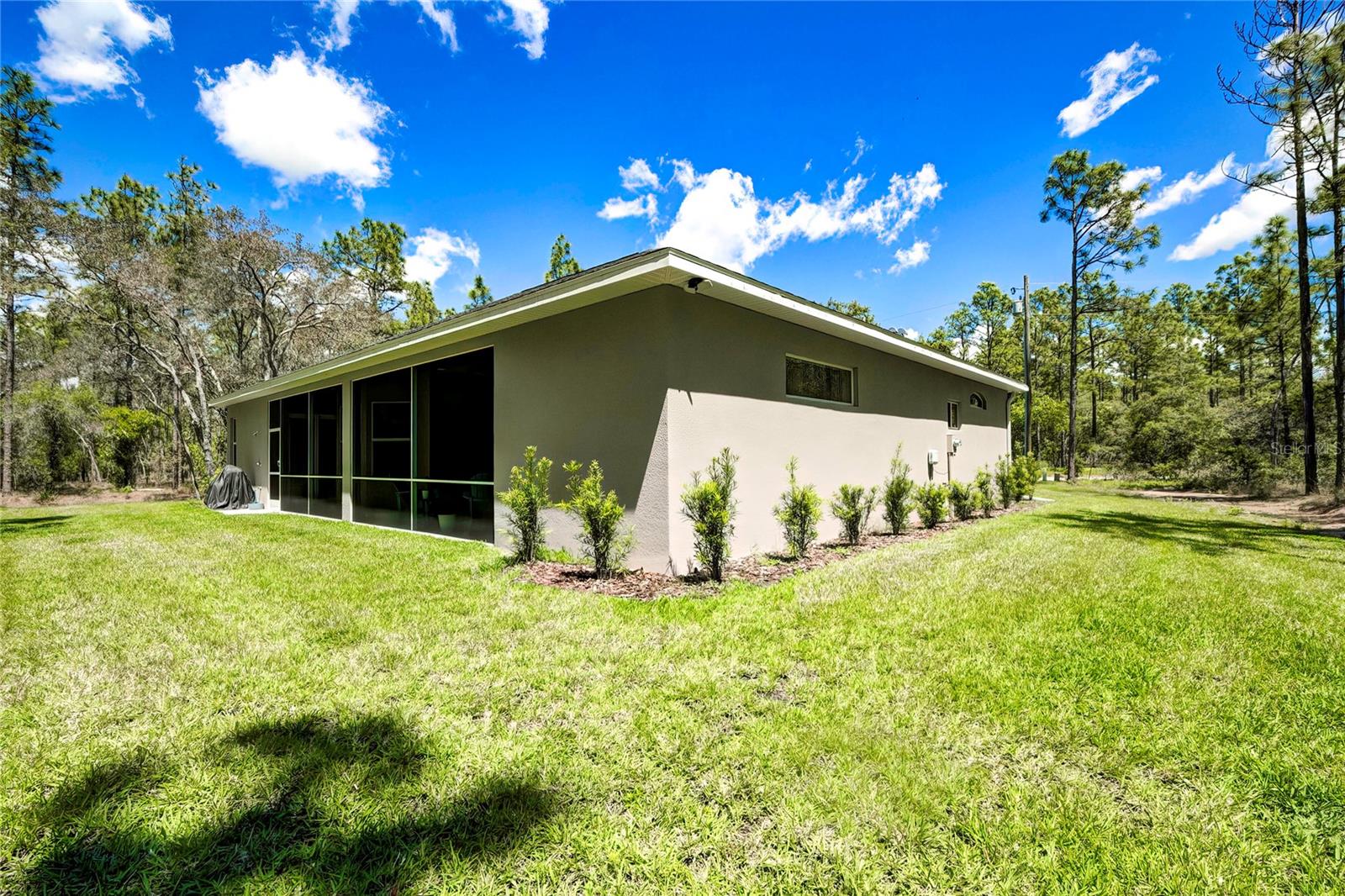 Image 43 of 56 For 10 Milbark Court