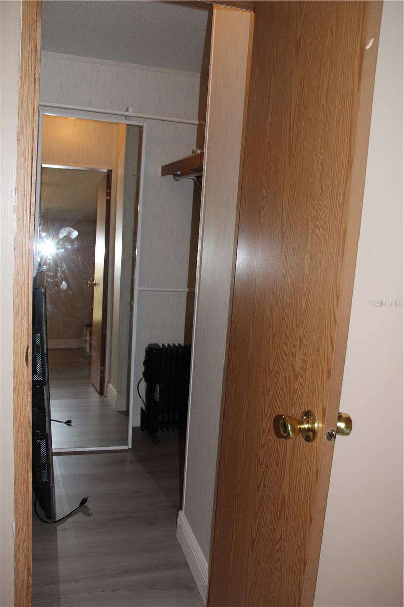 Image 14 of 33 For 13201 Crowell Road