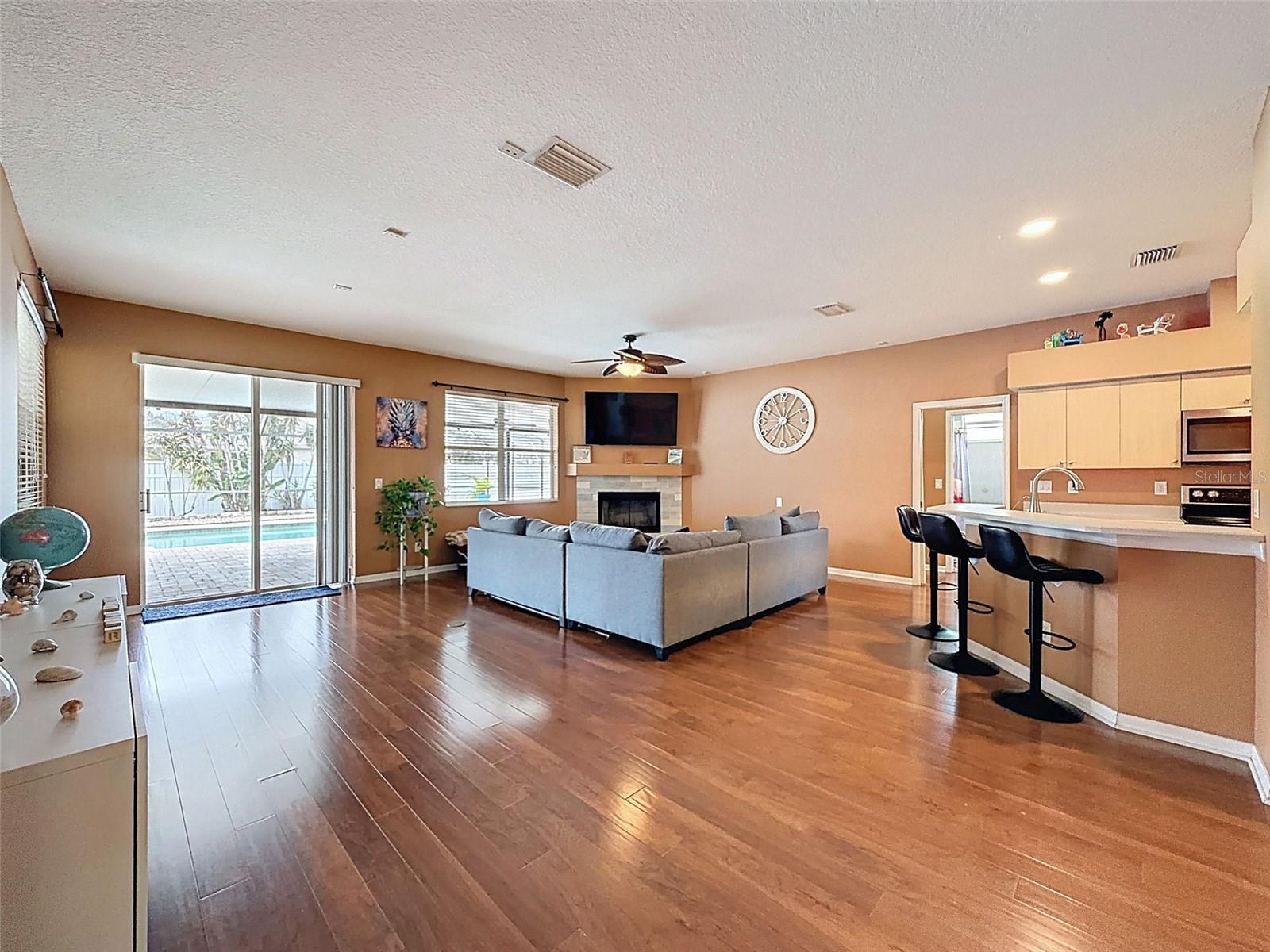 Image 28 of 82 For 1828 Sunrise Dunes Court