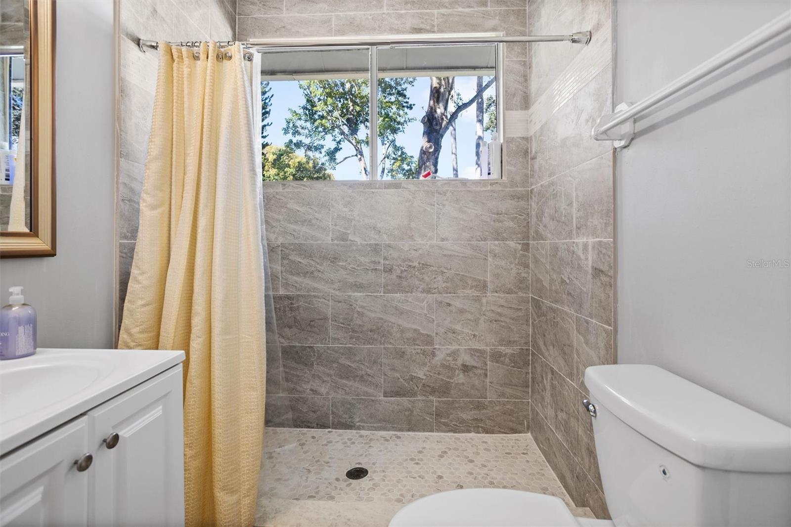 Image 19 of 30 For 1571 Myrtle Avenue